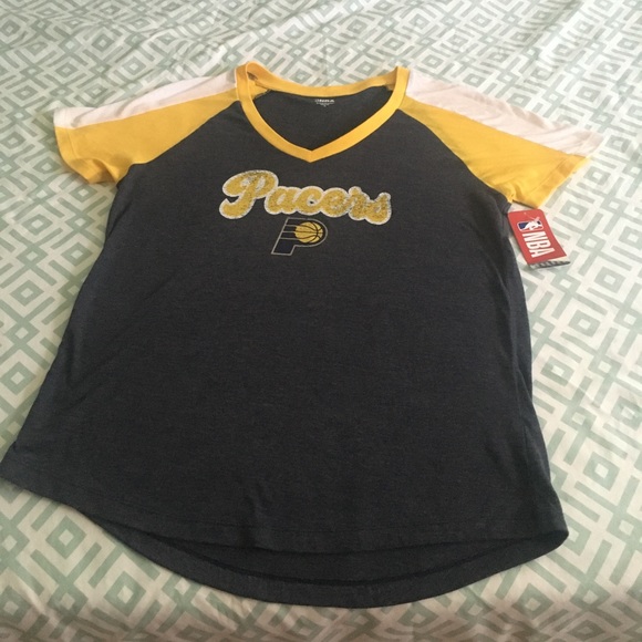 NBA Tops - NBA Woman’s Pacers Tee. NWT. Size XL